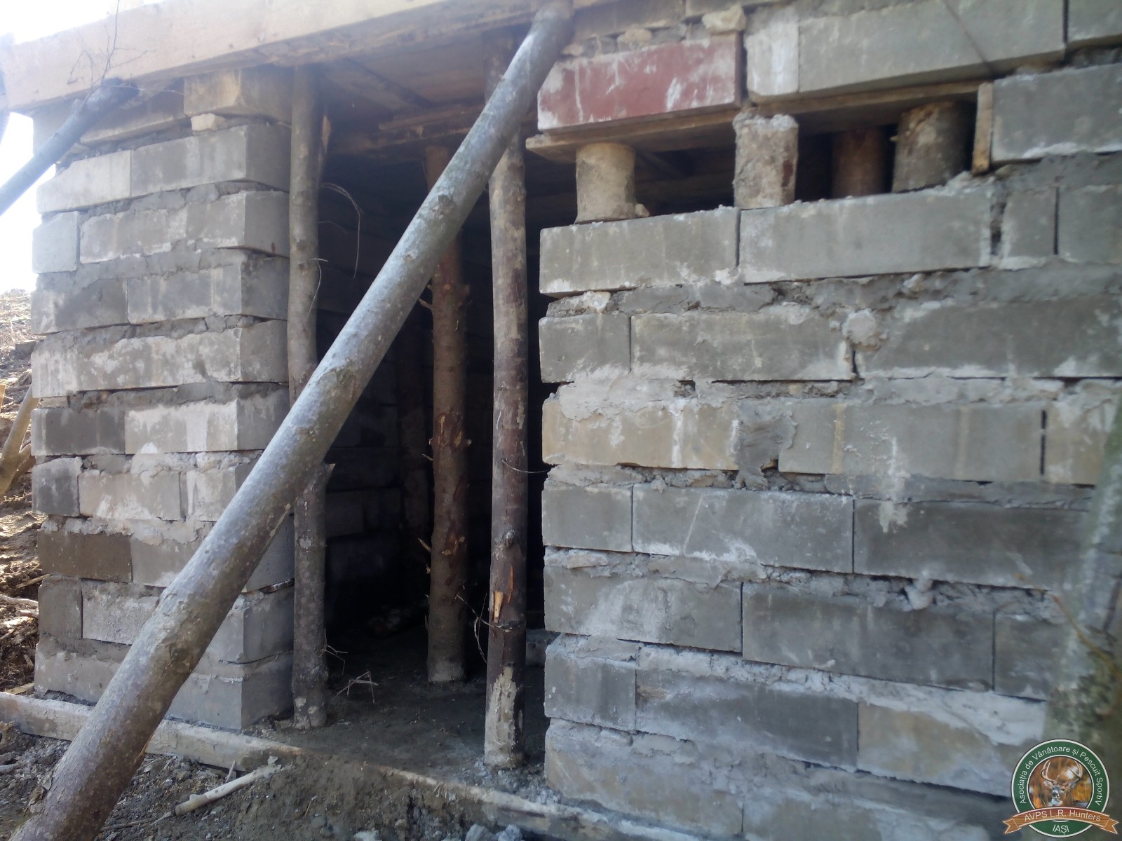 avps-lr-hunters-constructii_vanatoaresti-15
